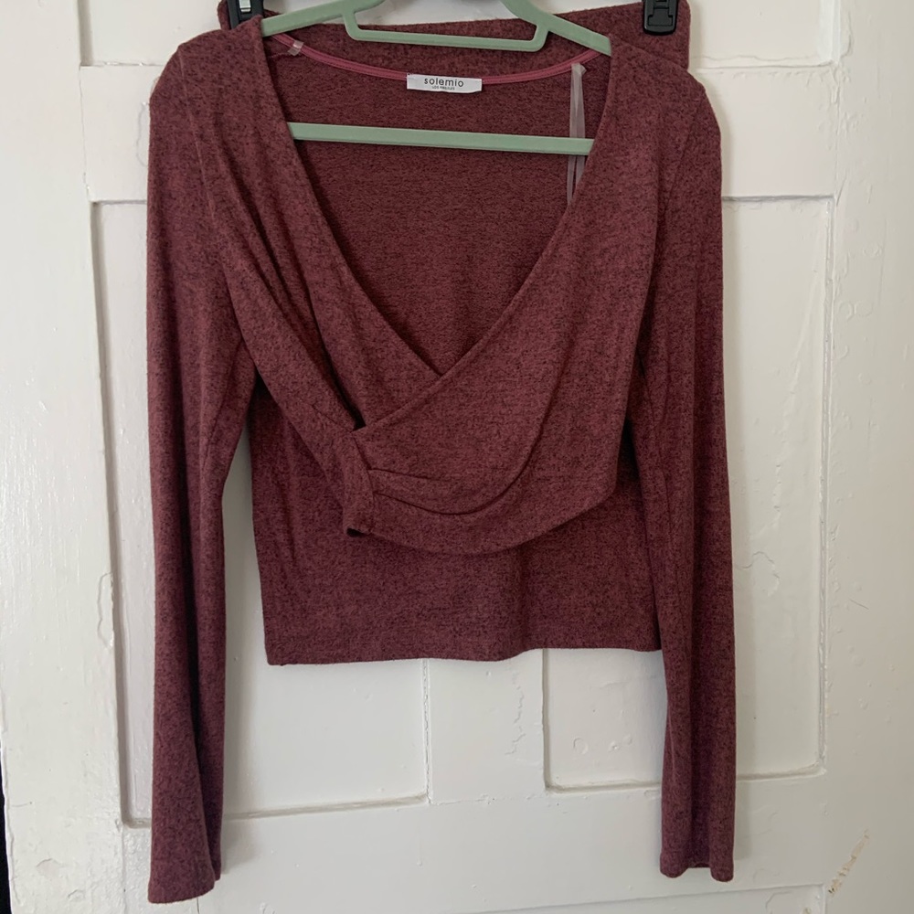 Set: Cropped top & knee length skirt